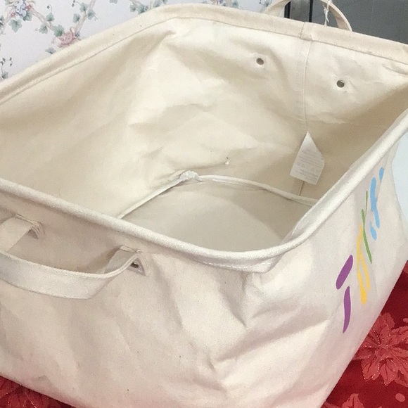 Toy Storage Folding Basket – Kid-Friendly & Easy Organization Solution - Picture 4 of 5